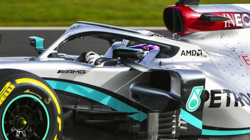 Lewis Hamilton debuts new purple helmet design at Mercedes W11